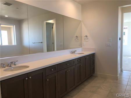 Foto del edificio - 19042 Martino Ct