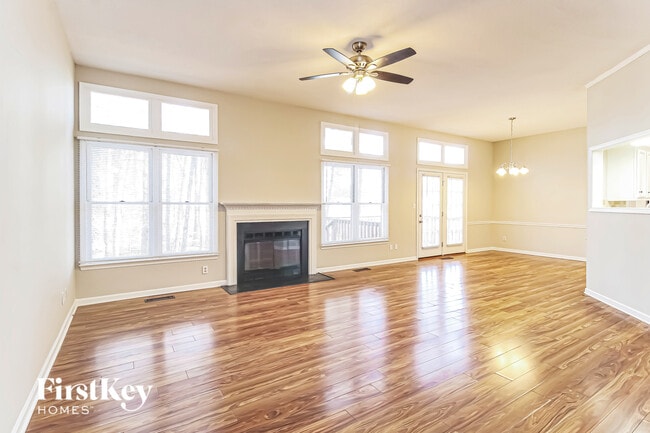 Foto del edificio - 6507 River Hills Dr