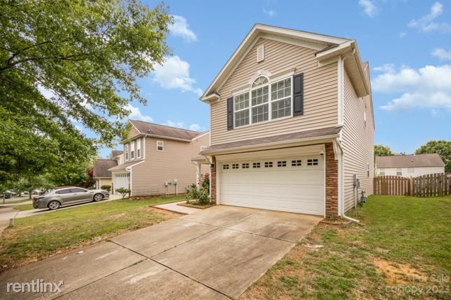 Primary Photo - 3 br, 2 bath House - 5529 i Wyalong Drive