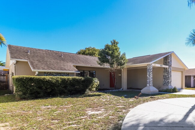 Building Photo - 9310 Tamworth Ln