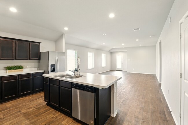 Foto del edificio - 21402 Wimborne Glen Wy