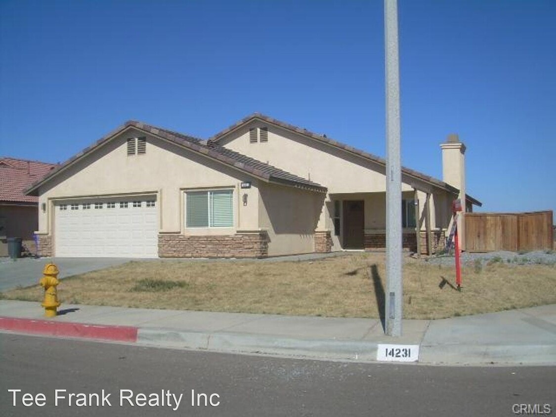 Primary Photo - 5 br, 3.5 bath House - 14231 Caroline St