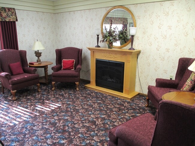 Willow Square Community Room - Willow Square