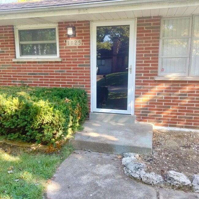 Building Photo - 1125 Walker Ave