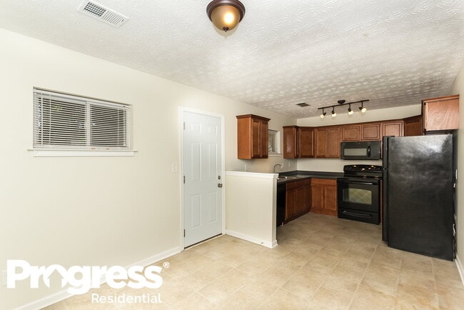 Building Photo - 3671 Larkspur Terrace