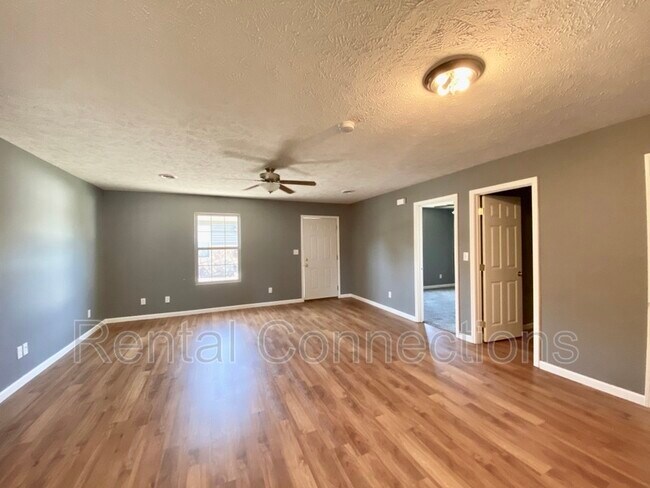 Foto del edificio - 1212 N Madison St