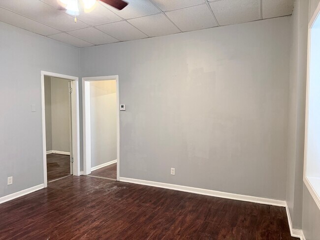 Foto del edificio - 3300 S Ashland Ave