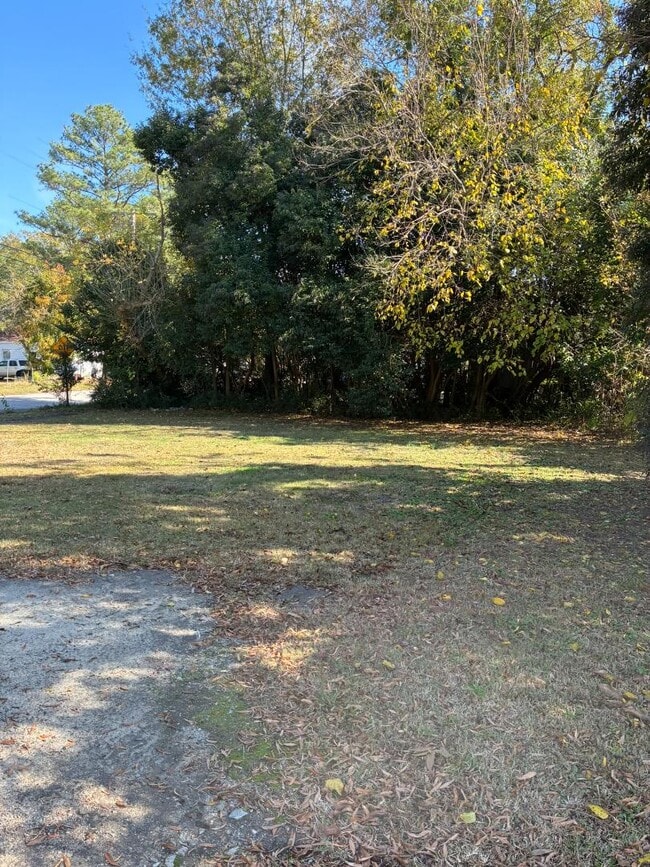 Building Photo - 1301 Branch St