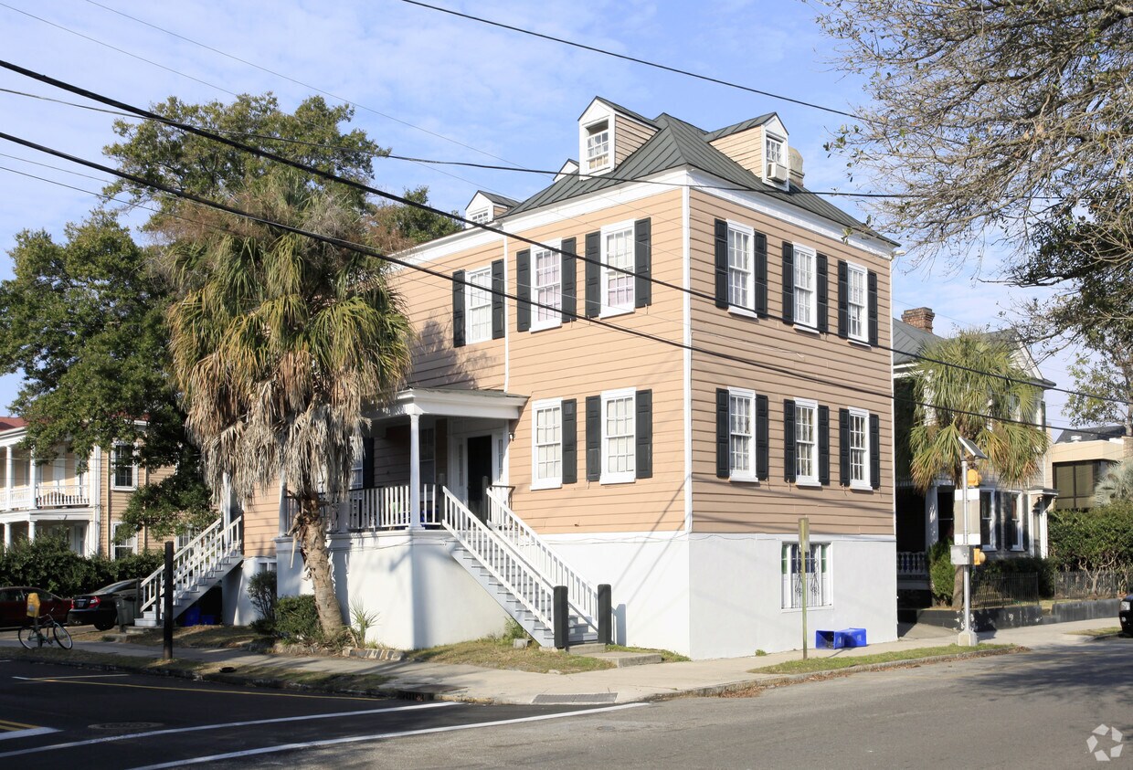 Primary Photo - 185 Rutledge Ave