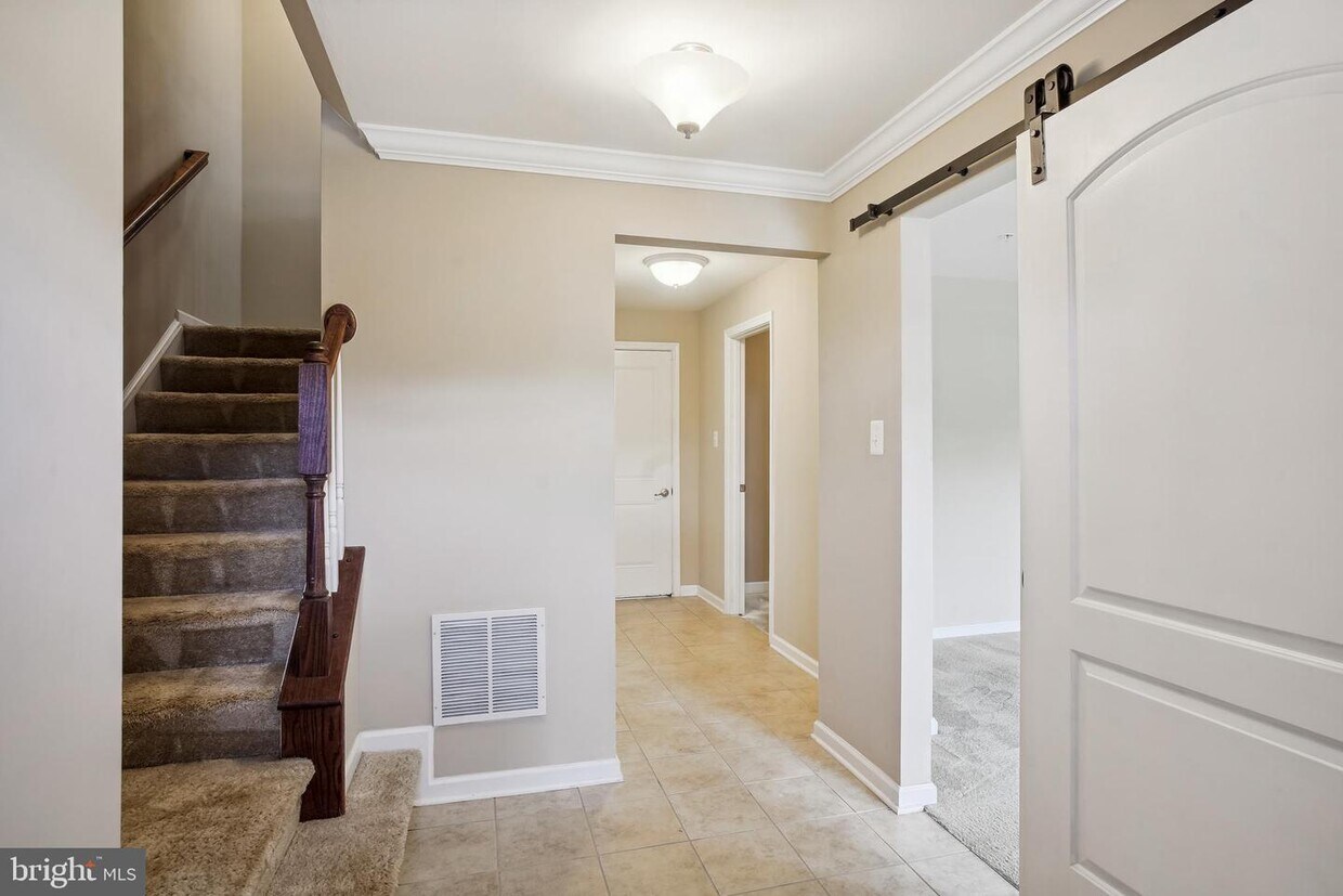 5934 Jefferson Commons Way, Frederick, MD 21703 Townhome Rentals in