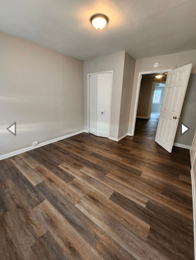 Foto del edificio - 909 W Adams St