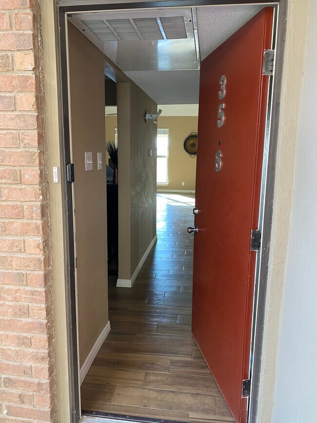 Foto del edificio - 4433 N Stanton St