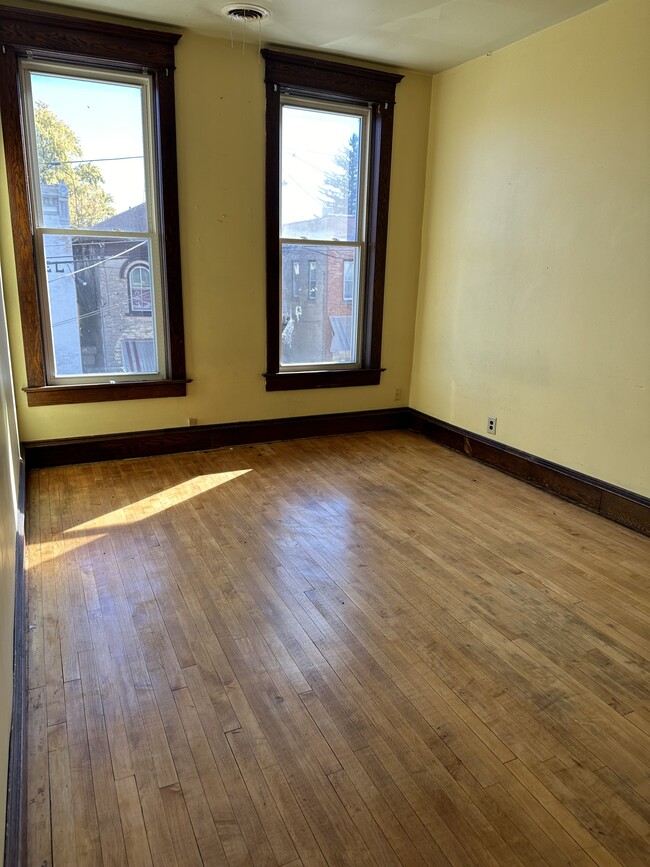 Building Photo - 110 S Milwaukee St