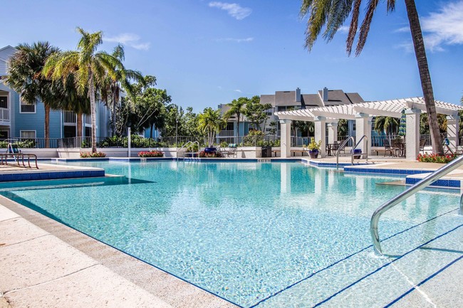 Retreat at Vista Lake Apartments - Fort Myers, FL | Apartments.com