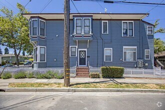 Building Photo - 1401 Sherman St
