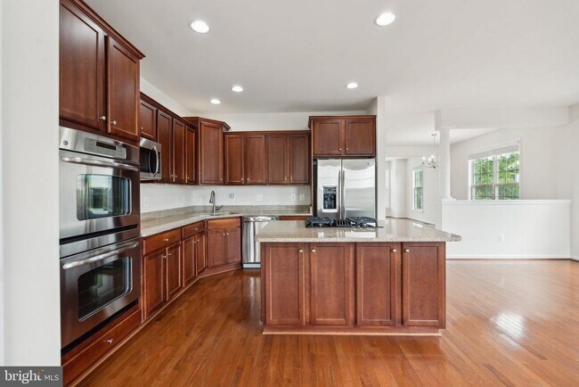 Building Photo - 42691 Galbraith Square