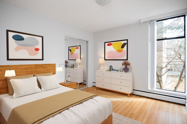 Building Photo - Dogwood