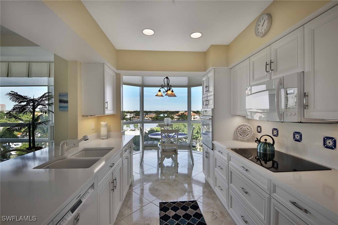 Foto del edificio - 4255 Gulf Shore Blvd N