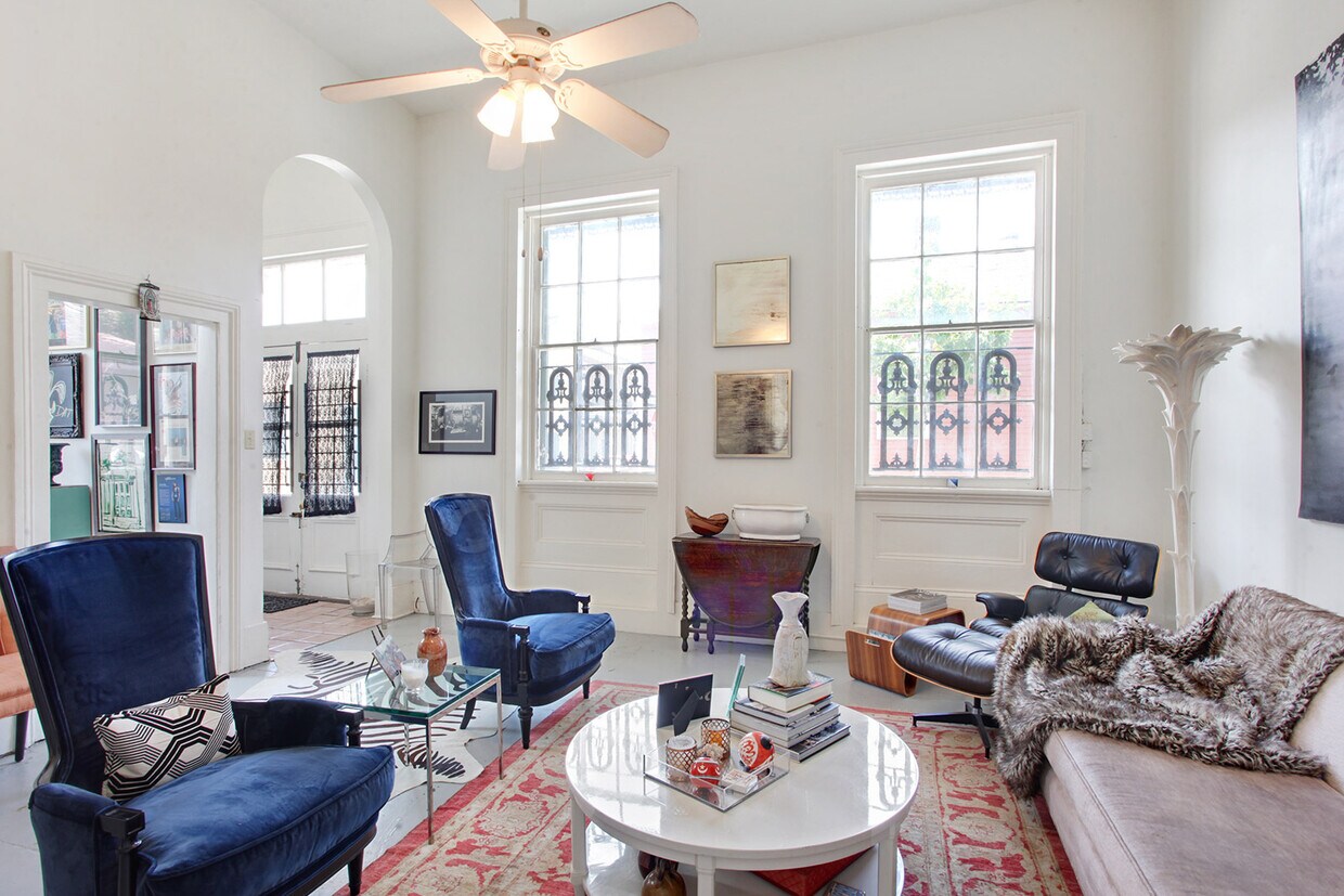 Foto del edificio - 901 Governor Nicholls St