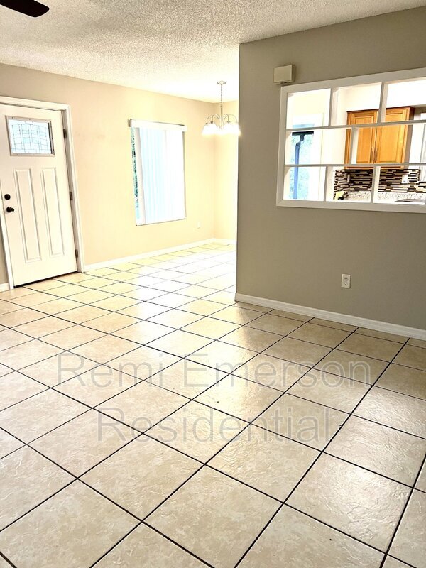 Foto del edificio - 162 Landmark St