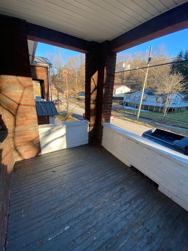 Building Photo - 111 Ramsey St