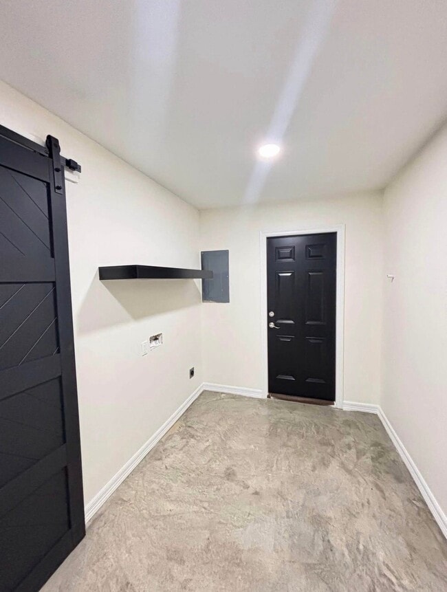 Foto del edificio - 2125 Camellia Ave