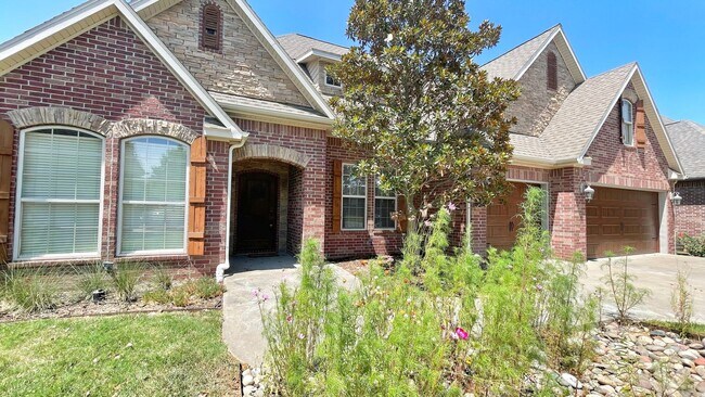 Foto del edificio - Luxury 4 Bedroom in the Heart of Bentonville!