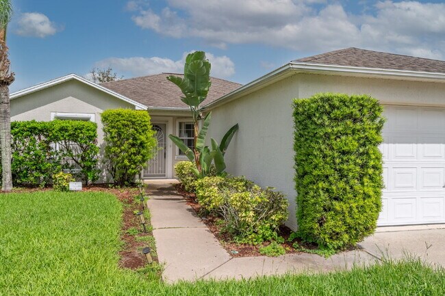 Building Photo - Beautiful Bayhill in Viera!