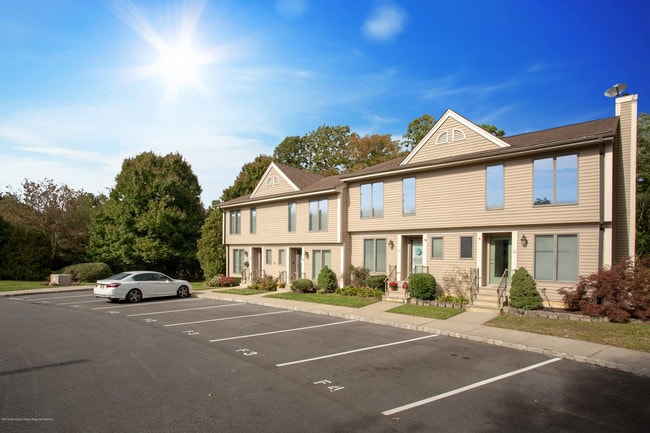 Building Photo - 1301 W Union Ln