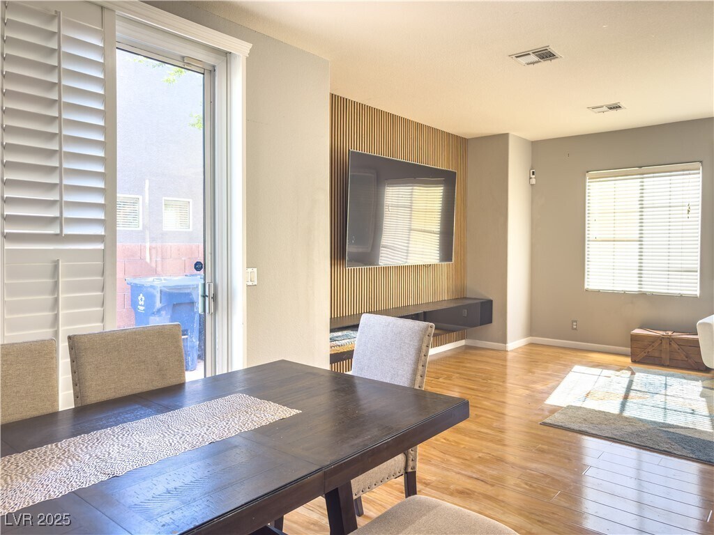 Foto del edificio - 3610 Pinnate Dr