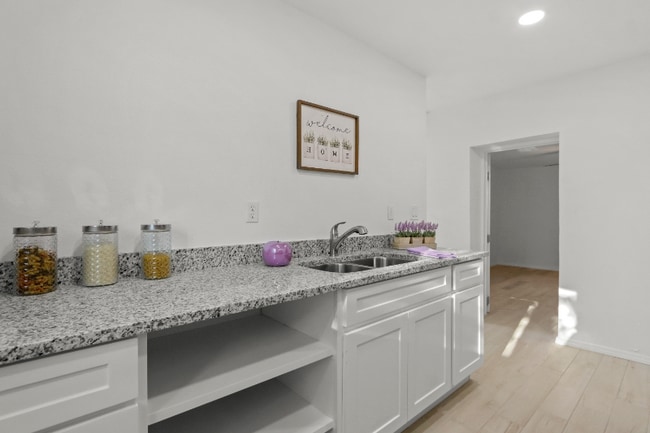 Foto del edificio - 9316 San Lorenzo Ave
