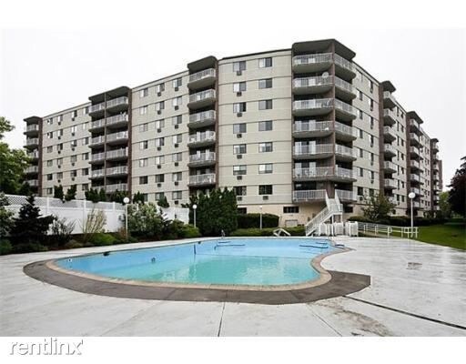 Foto del edificio - 2 br, 2 bath Apartment - 151 Coolidge Ave