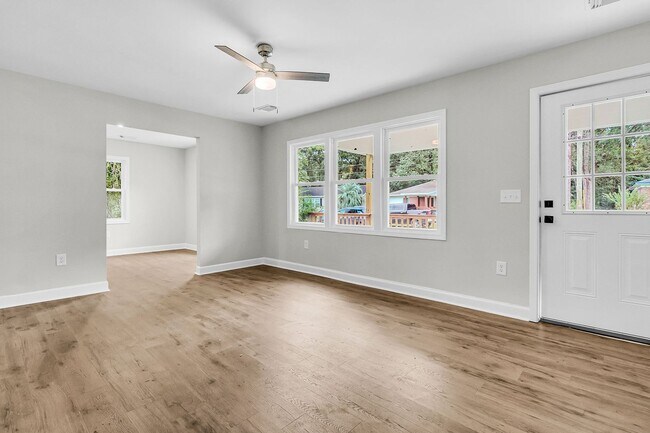 Foto del edificio - 30 Guerry Cir