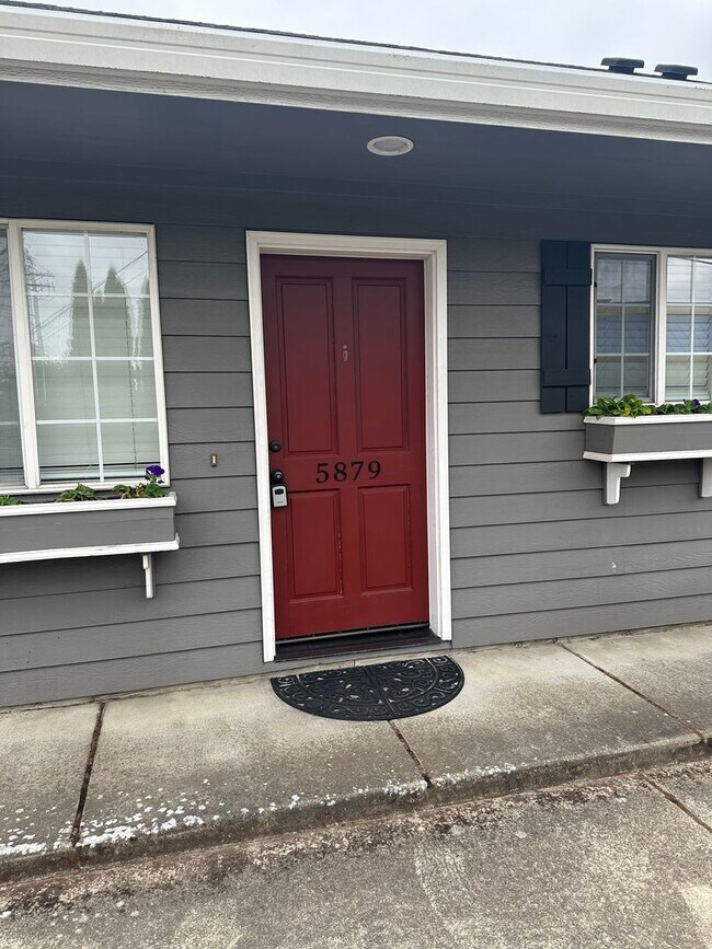 Building Photo - Adorable 1 bedroom 1 bathroom home in Spri...