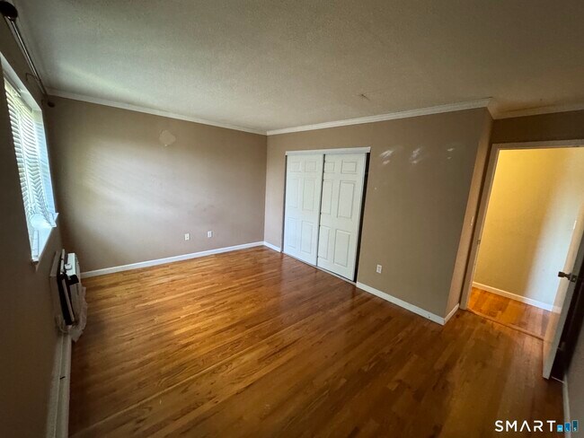Foto del edificio - 7 Mountain Laurel Dr