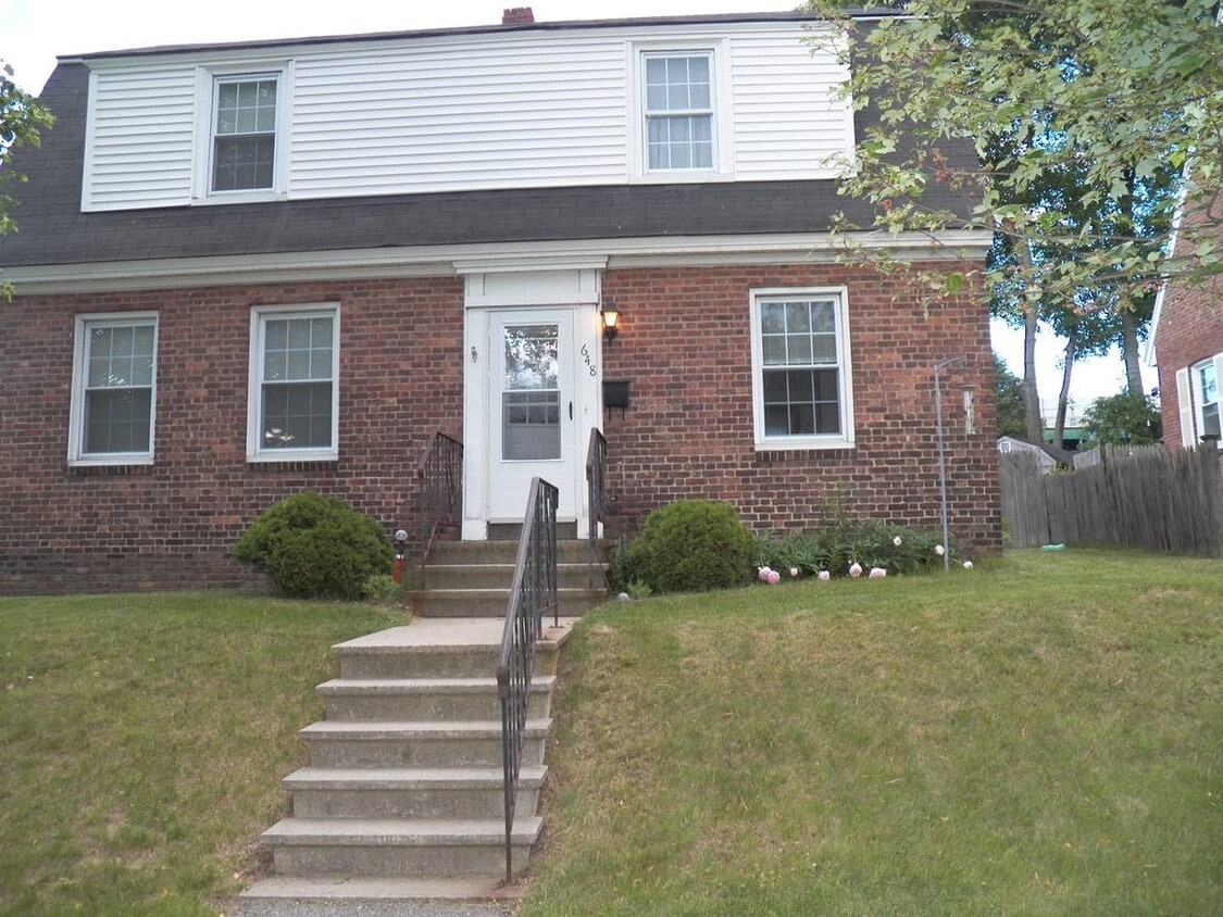 648 Kearsarge Way Unit 648, Portsmouth, NH 03801 Apartments in