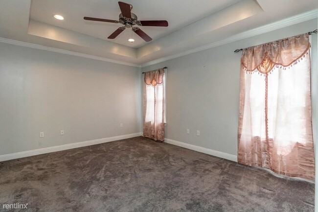Foto del edificio - 3 br, 2 bath House - 11 Whitestone Court