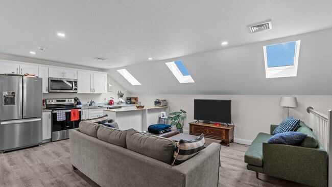 Foto del edificio - 120 Pitman St