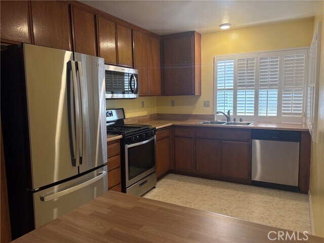 Foto del edificio - 2470 Coventry Cir