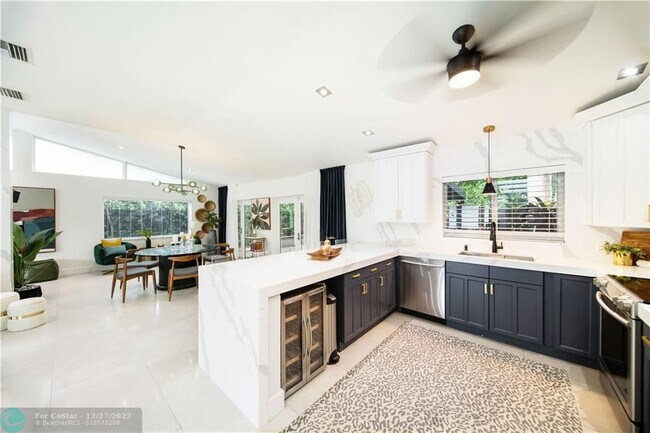 5541 NE 26th Ave - 4