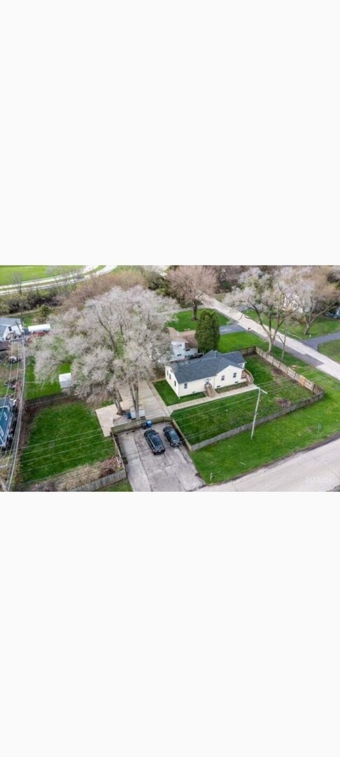 Building Photo - 4601 Dumoulin Ave
