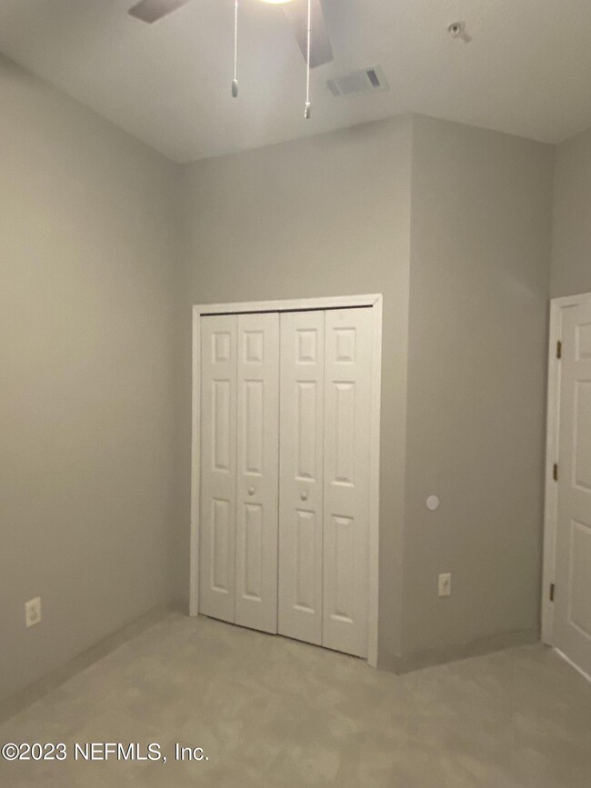 Building Photo - 9505 Armelle Way