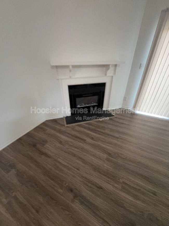 Photo - 1347 Norfolk Cir House