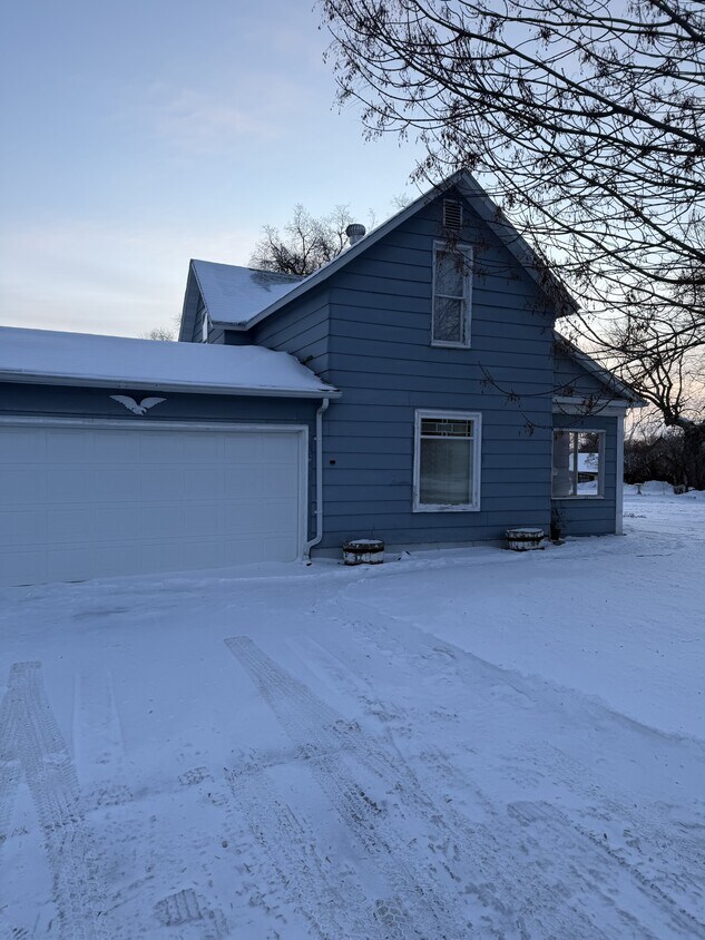 Foto principal - 706 Springen Ave