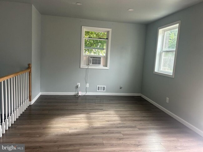 Building Photo - 1205 Drum Ave