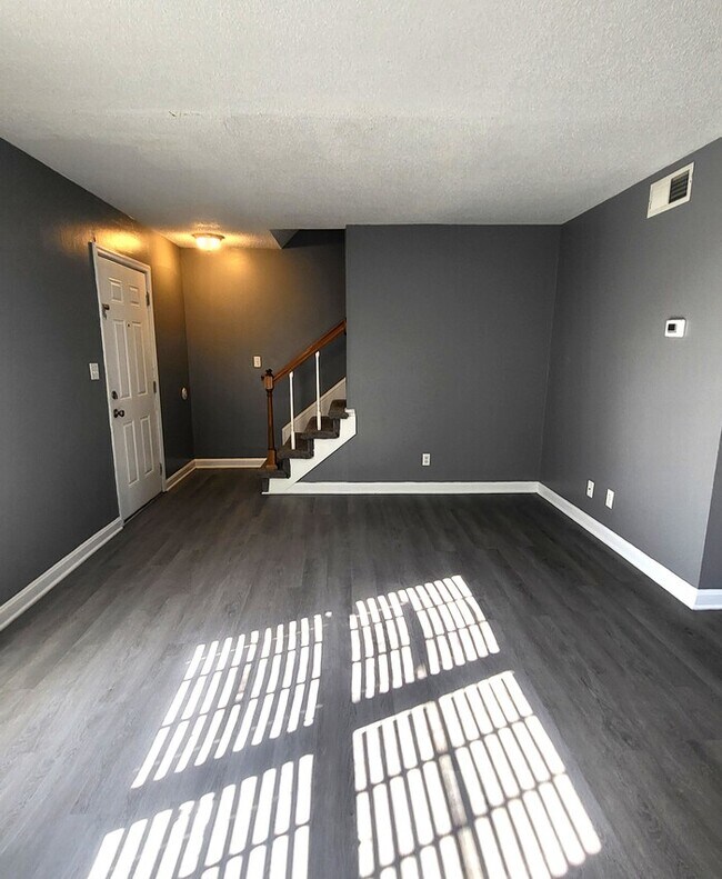 Foto del edificio - Three Bedroom Townhouse for Rent in Spartanburg SC with Move-In Special!