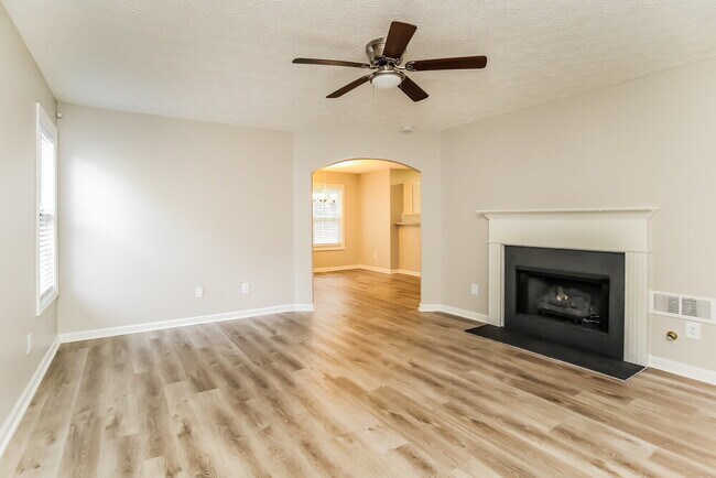 Foto del edificio - 3096 Heatherbrook Trce