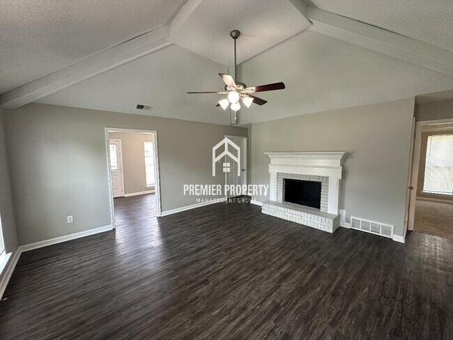 Building Photo - 6600 Elkgate - Available Now!