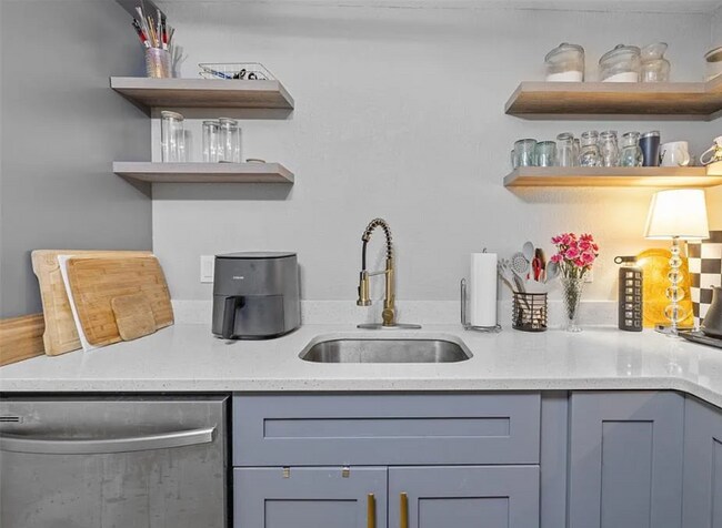 Foto del edificio - 2900 1st Ave S