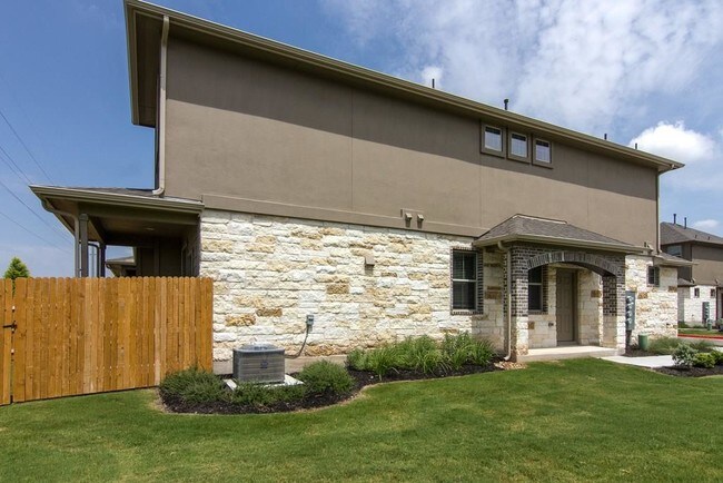 Foto del edificio - 2880 Donnell Dr